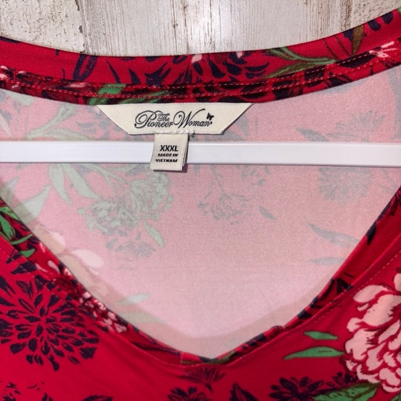 Pioneer Woman Shirt Size XXXL V-Neck Top Red Floral Country Ranch - Picture 4 of 14